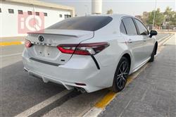 تۆیۆتا کامری